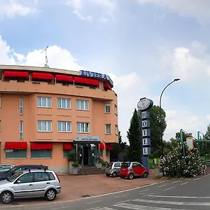 Riviera Отель